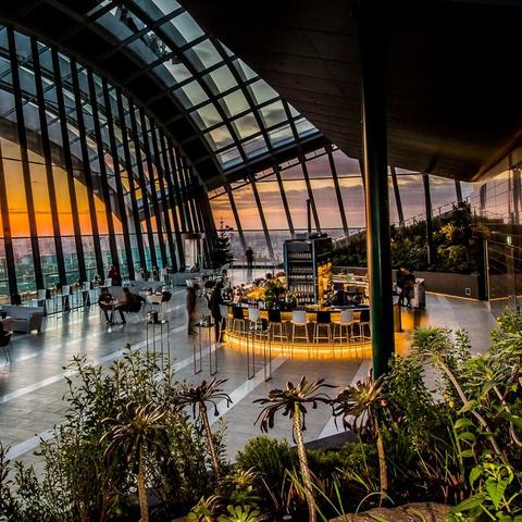 sky pod bar at sky garden walkie talkie sunset 