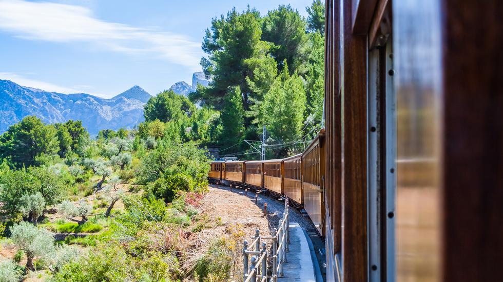 Train, Spain