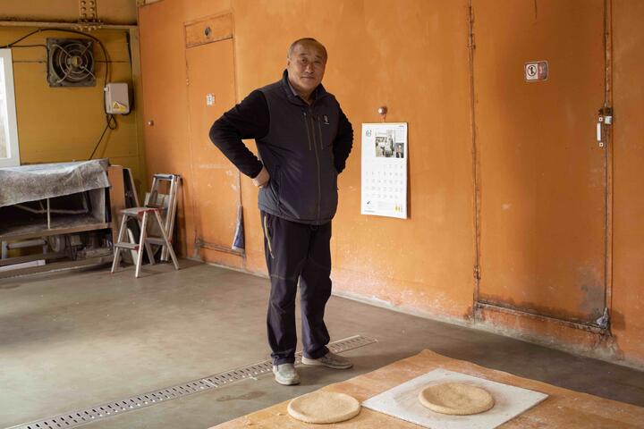 Making makgeolli, Busan, South Korea