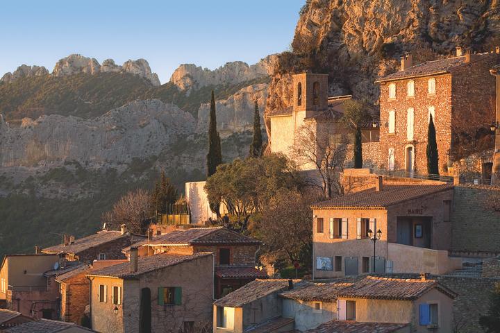 Provence Glory: A Very French Love Letter to the World