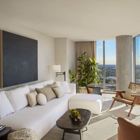 Panoramic-One-Bedroom-Suite-1-Hotel-West-Hollywood