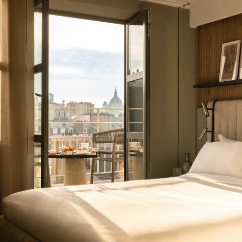 Hotel Dame Des Arts, Paris