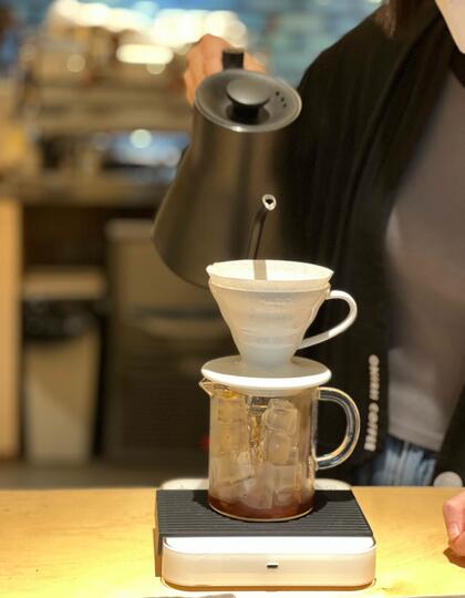 Pour over at Onirii Coffee in Shanghai, China